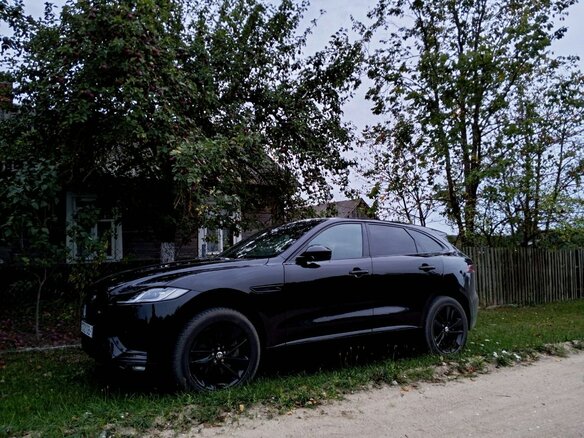 2024 Jaguar F-Pace I Рестайлинг, чёрный, 3950000 рублей - вид 2
