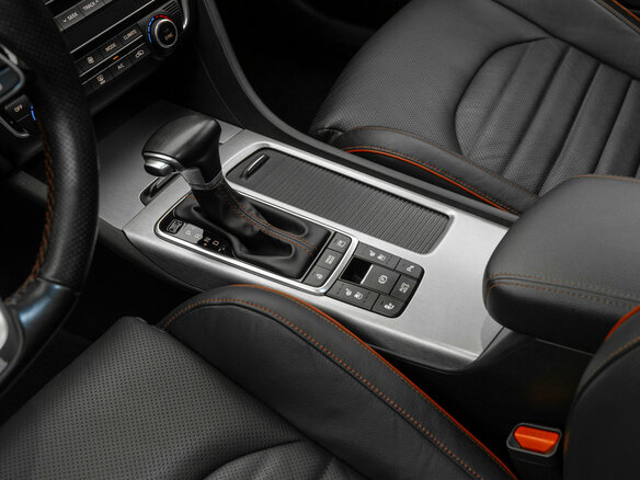 2019 Kia Optima IV Рестайлинг, серый, 2335000 рублей - вид 17