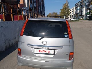 2011 Toyota ISis I Рестайлинг, серый, 1300000 рублей, вид 3