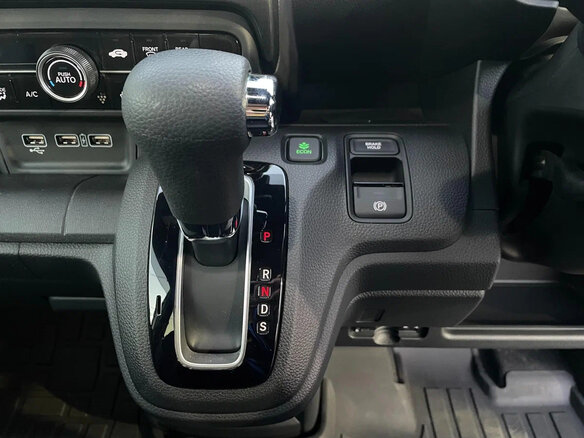 2023 Honda N-WGN II Рестайлинг, белый, 1015000 рублей - вид 10