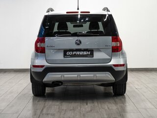 2016 Skoda Yeti I Рестайлинг, белый, 999000 рублей, вид 4
