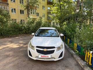 2014 Chevrolet Cruze I Рестайлинг, белый, 430000 рублей, вид 2