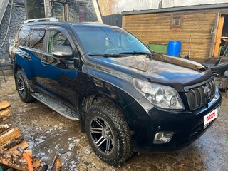 2011 Toyota Land Cruiser Prado 150 Series, чёрный, 2000000 рублей, вид 2