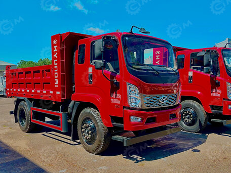 2025 Hyundai Xcient, пурпурный, 6162436 рублей, вид 1
