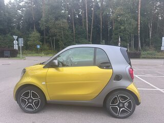 2018 Smart Fortwo III, жёлтый, 1590000 рублей, вид 2