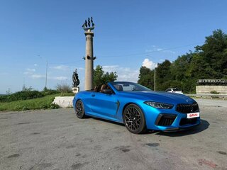 2020 BMW M8 Competition I (F91/F92/F93), синий, 14500000 рублей, вид 2