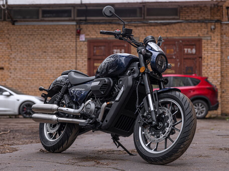 2026 Hyosung GV300S-C, синий, 493850 рублей, вид 3