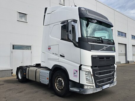 2021 Volvo FH, белый, 9290000 рублей, вид 3