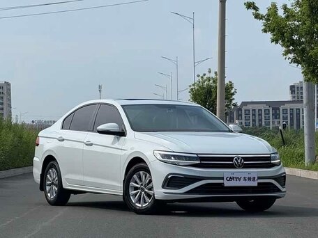 2023 Volkswagen Bora IV (China Market) Рестайлинг, белый, 1400000 рублей, вид 3