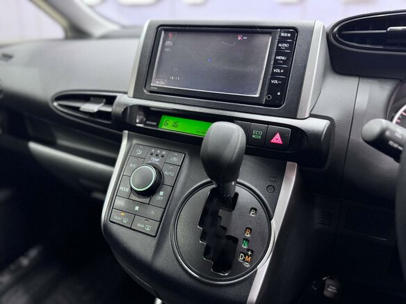 2016 Toyota Wish II Рестайлинг, серый, 1819000 рублей - вид 27