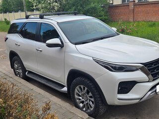 2020 Toyota Fortuner II Рестайлинг, белый, 3750000 рублей, вид 3