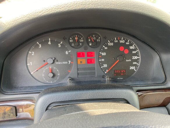 1997 Audi A4 I (B5), белый, 350000 рублей - вид 7