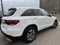 2021 Mercedes-Benz GLC 220 d I (X253) Рестайлинг, белый, 3800000 рублей - вид 2