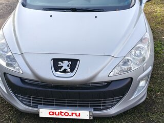 2009 Peugeot 308 I, серебристый, 400000 рублей, вид 1