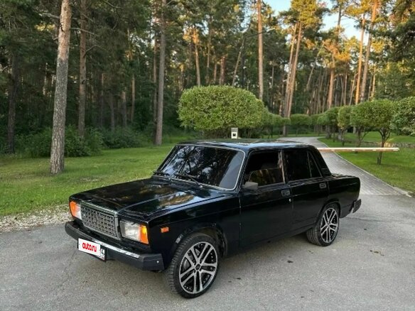 2011 Lada (ВАЗ) 2107, чёрный