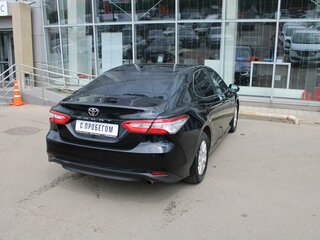 2021 Toyota Camry VIII (XV70), чёрный, 1980000 рублей, вид 5