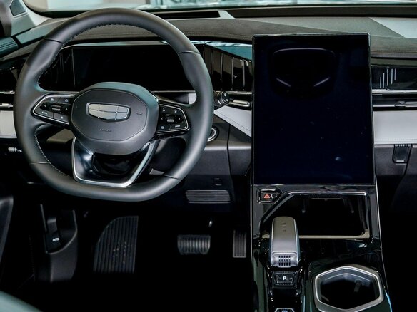 2026 Geely Atlas II, серебристый - вид 11