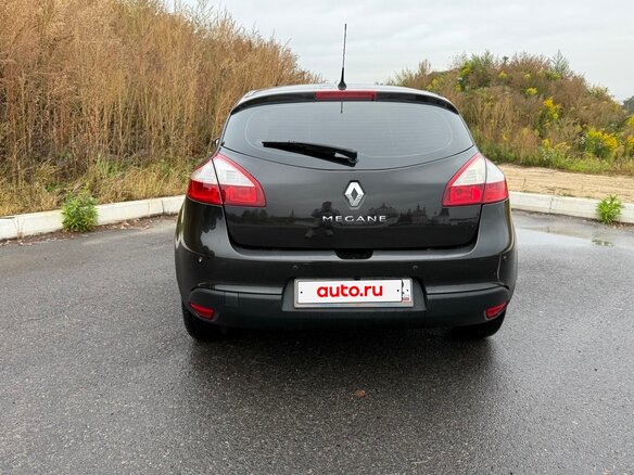 2014 Renault Megane III Рестайлинг 2, чёрный, 1100000 рублей - вид 2