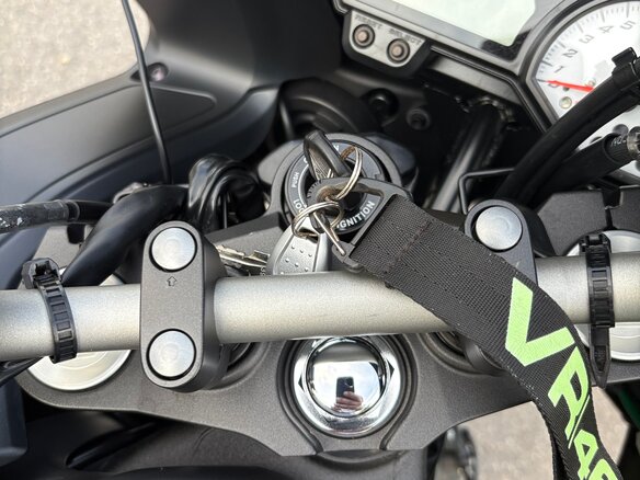 2013 Yamaha FZ8, серый - вид 12