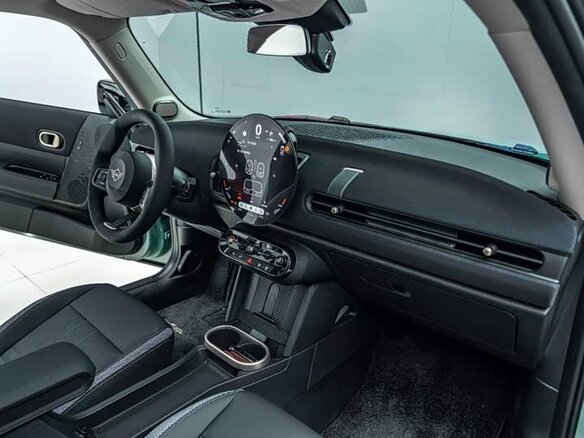 2025 Mini Hatch C IV (F65/F66/J01), зелёный, 3520000 рублей - вид 16