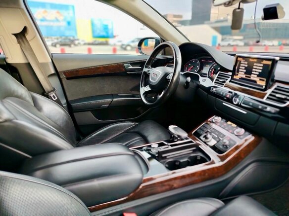 2015 Audi A8 III (D4) Рестайлинг, чёрный, 2200000 рублей - вид 26