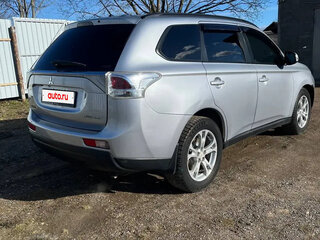 2012 Mitsubishi Outlander III, серый, 1100000 рублей, вид 3