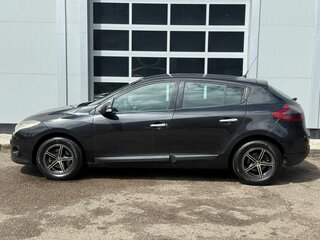 2009 Renault Megane III, чёрный, 350000 рублей, вид 2