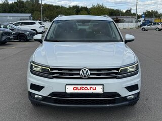 2017 Volkswagen Tiguan II, белый, 2430000 рублей, вид 2