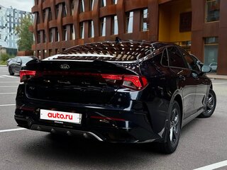 2020 Kia K5 III, синий, 2020000 рублей, вид 3