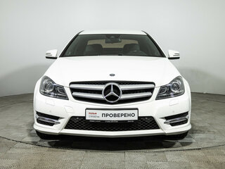 2013 Mercedes-Benz C-Класс 250 III (W204) Рестайлинг, белый, 1679700 рублей, вид 2