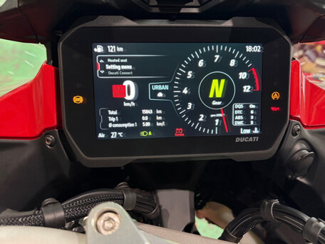 2022 Ducati Multistrada V4, пурпурный, 1590000 рублей, вид 3
