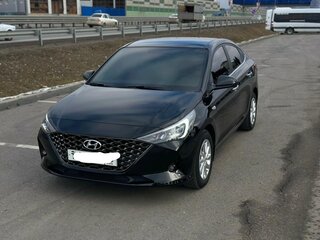 2021 Hyundai Accent V Рестайлинг, чёрный, 1650000 рублей, вид 2