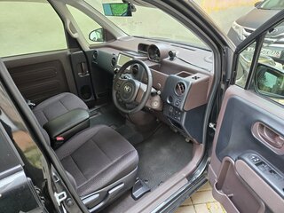 2013 Toyota Spade, чёрный, 890000 рублей, вид 5