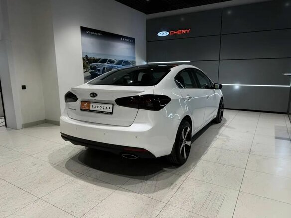 2017 Kia Cerato III Рестайлинг (Classic), белый - вид 5