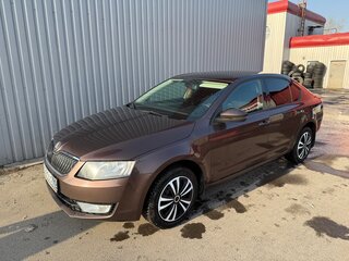 2015 Skoda Octavia III (A7), коричневый, 1300000 рублей, вид 1