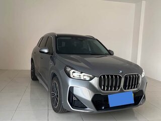 2025 BMW iX1 eDrive 25L, серый, 3830111 рублей, вид 1