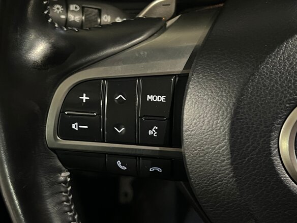 2020 Lexus LX 570 III Рестайлинг 2, чёрный, 11185000 рублей - вид 21