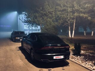 2020 Hyundai Grandeur VI Рестайлинг, чёрный, 1400000 рублей, вид 3
