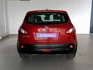 2013 Nissan Qashqai I Рестайлинг, красный, 999000 рублей, вид 5