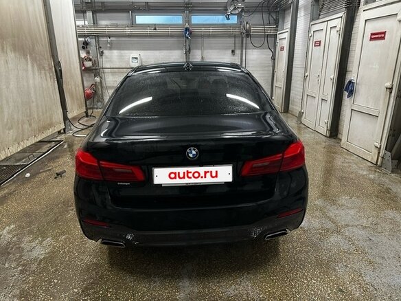 2019 BMW 5 серии 520d VII (G30/G31/G38), чёрный, 3000050 рублей - вид 2