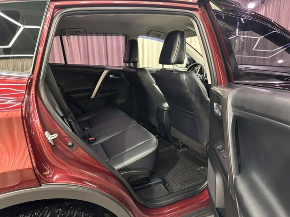 2018 Toyota RAV4 IV (XA40) Рестайлинг, красный, 2649900 рублей - вид 18
