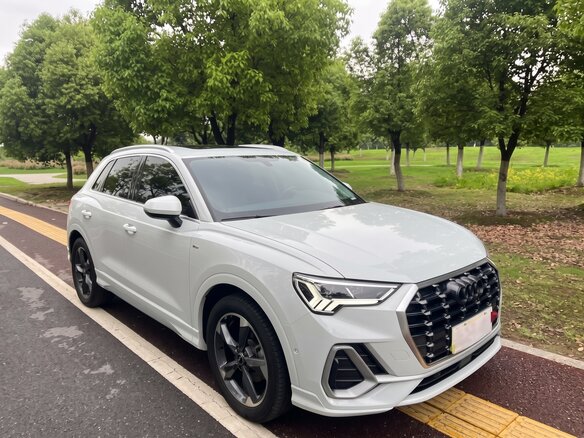 2023 Audi Q3 35 TFSI II (F3), белый, 2390000 рублей - вид 1