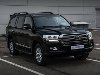 2019 Toyota Land Cruiser 200 Series Рестайлинг 2, чёрный, 8487000 рублей, вид 3
