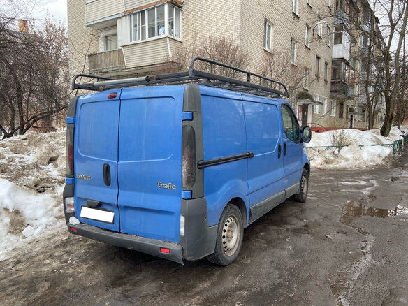 2004 Renault Trafic, синий, 1100000 рублей - вид 6