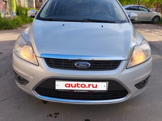 2010 Ford Focus II Рестайлинг, серый, 630000 рублей, вид 4