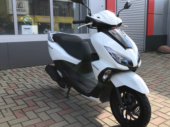 2026 Honda NS125RX, белый, 300000 рублей - вид 4