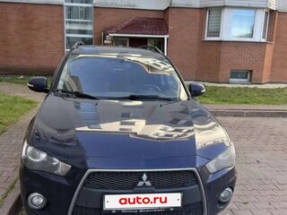 2012 Mitsubishi Outlander II Рестайлинг, синий, 900000 рублей, вид 2