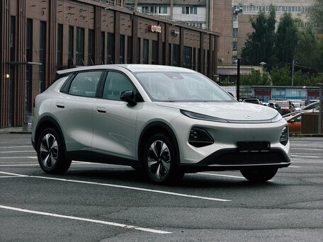 2026 Changan Qiyuan Q05 40.3 kWh II, серебристый, 2350000 рублей, вид 1