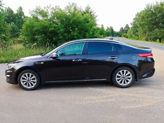 2017 Kia Optima IV, коричневый, 1419000 рублей, вид 4