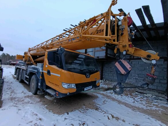 2023 XCMG XCT25L5_SR, жёлтый, 12830000 рублей - вид 1